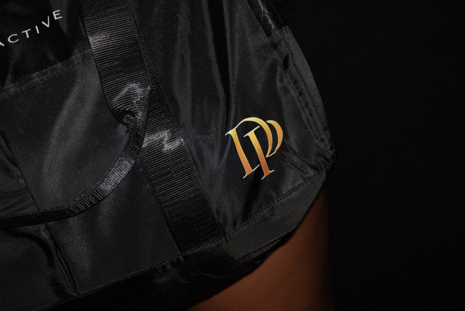 Bolso Esencial-Negró